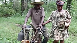 He is the only palm wine tapper in the community and all the village women want to fucked him because of his Palm wine(Patricia 9ja)