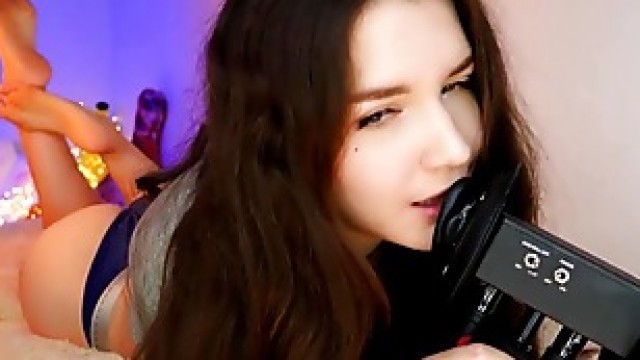 KK Licking & Mouth sounds ASMR