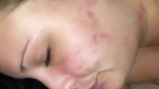 Short hair prostitute  car blowjob and cum on face